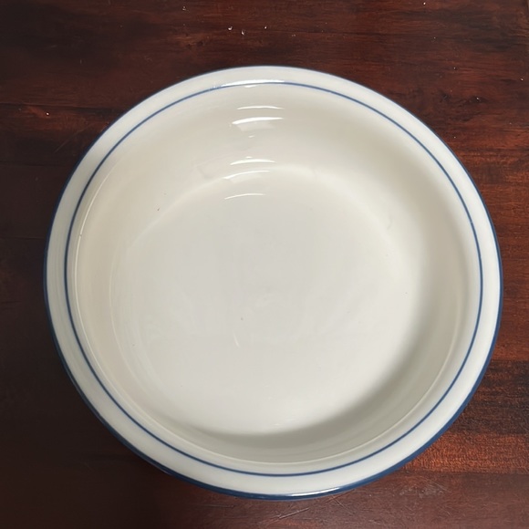 Four (4) Lenox Poppies on Blue 6 1/4" soup or Cereal Bowls - Picture 5 of 10